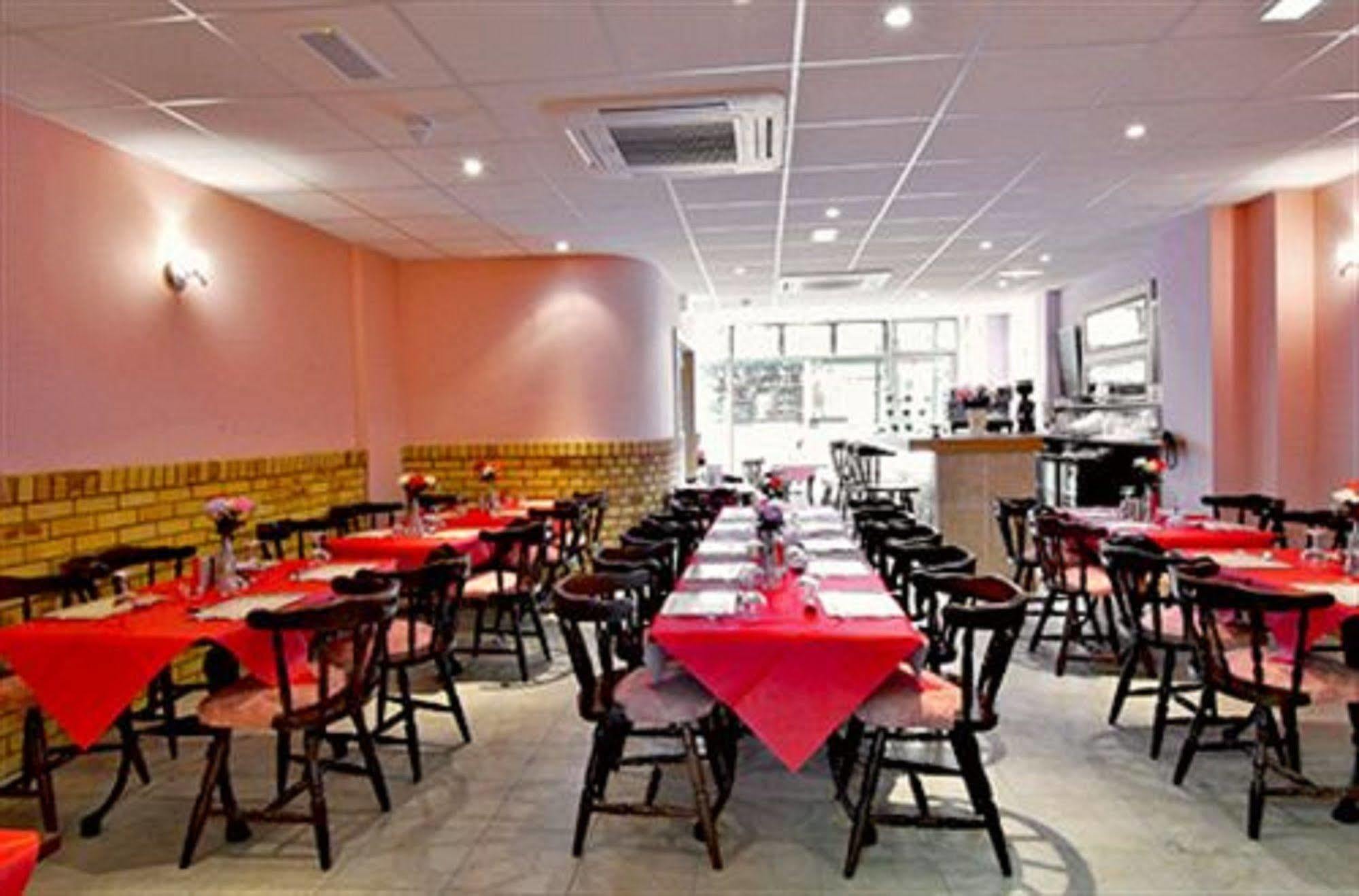 Rosemount Hotel Heathrow 豪士罗 外观 照片