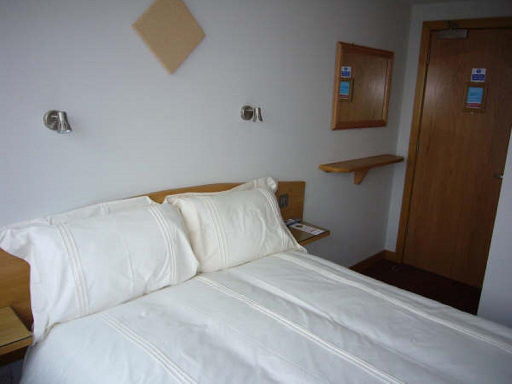 Rosemount Hotel Heathrow 豪士罗 外观 照片