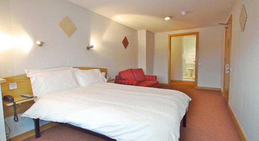 Rosemount Hotel Heathrow 豪士罗 客房 照片